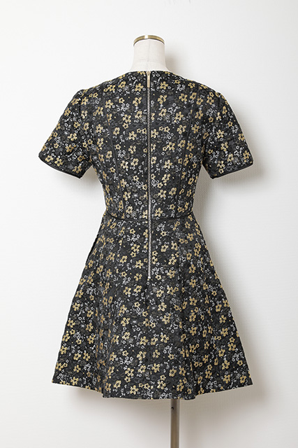 【TED　BAKER】　イエロー×黒花柄（1）｜レンタルドレス