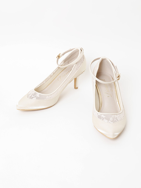 Dorry Doll ベージュレース×サテンストラップ付パンプス（M）