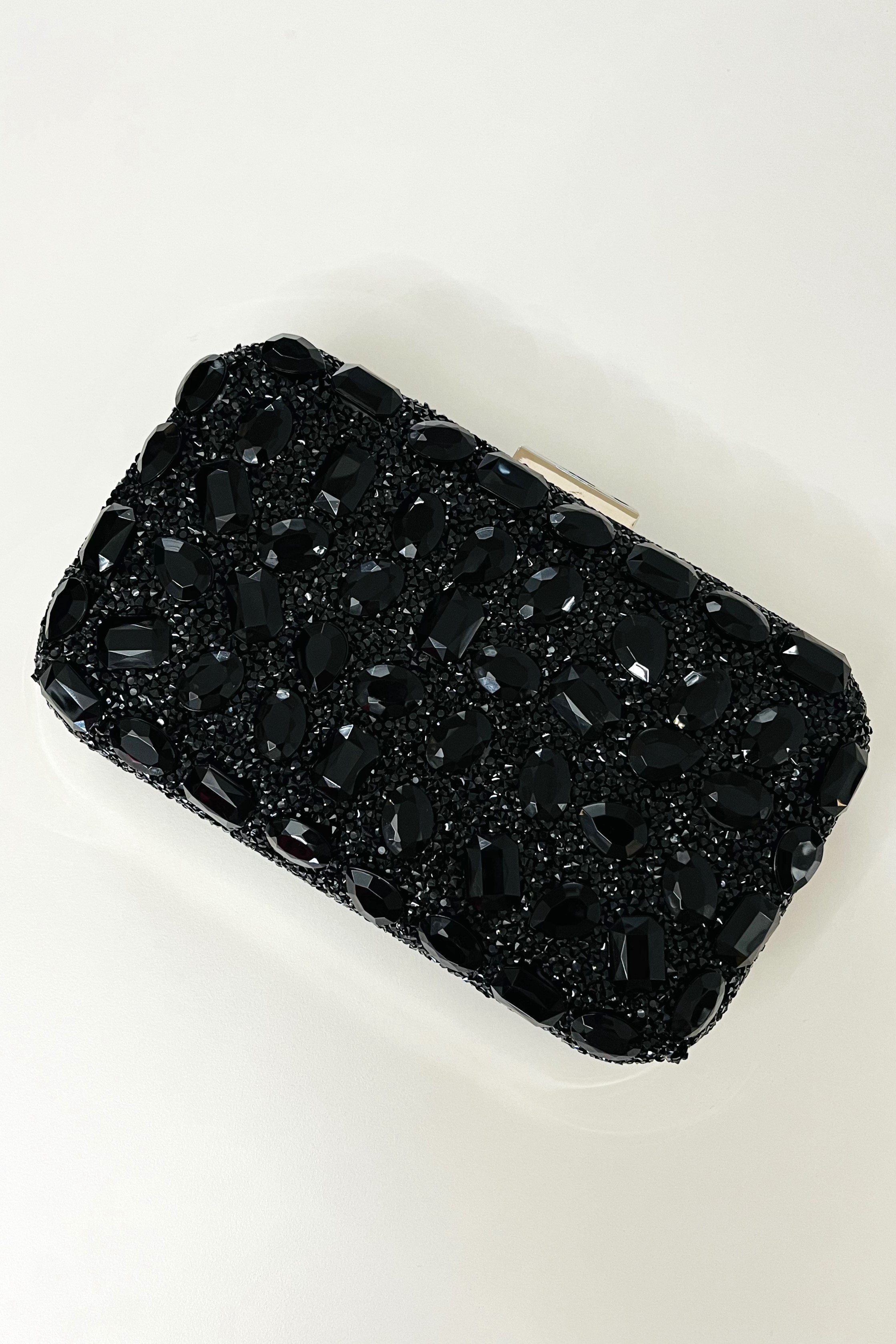 黒片面デザインストーンクラッチ